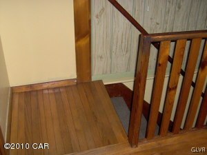 804 Main Road Lehighton, PA 18235 - Photo 13 of 14 stairway