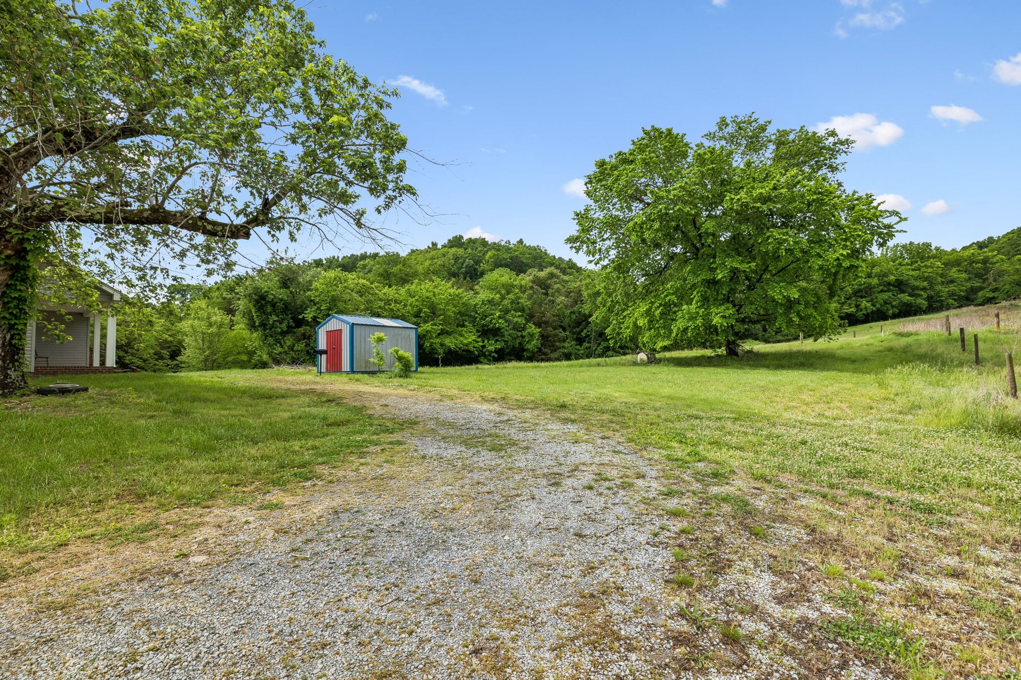 4205 Browning Branch Road Bethpage, TN 37022 - Photo 25 of 30