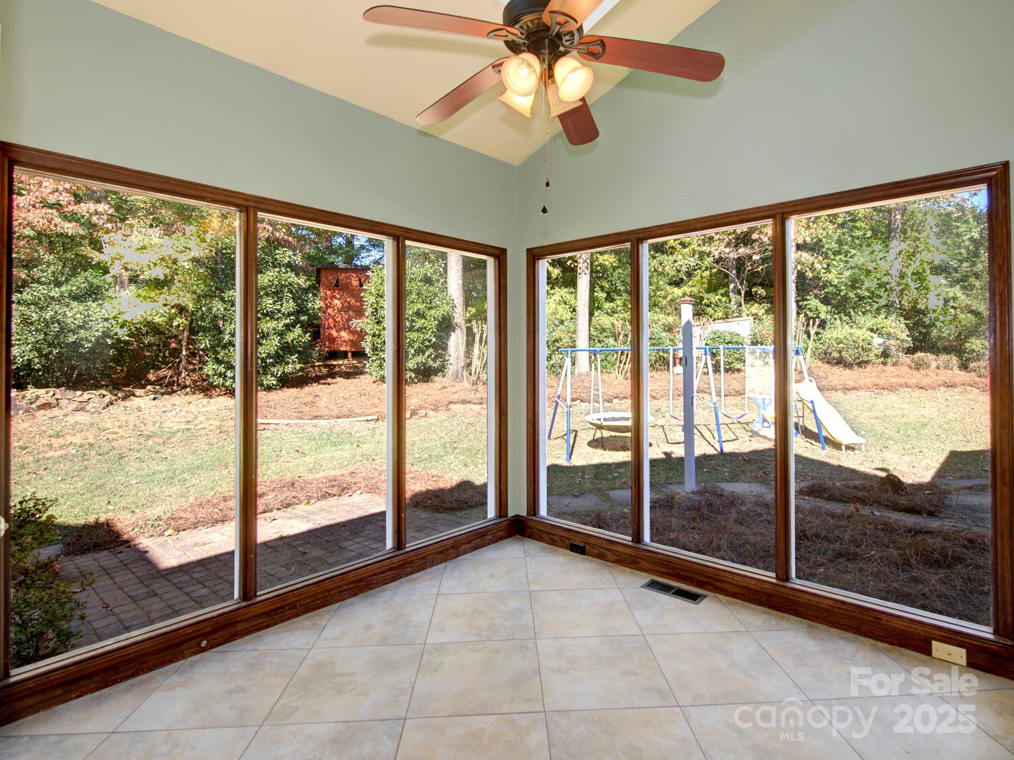 3408 Lence Court Charlotte, NC 28269 - Photo 14 of 47