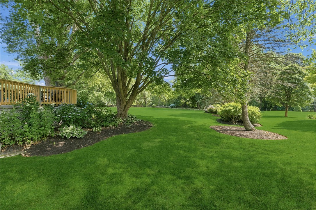 131 Taylor Road Portsmouth, RI 02871 - Photo 13 of 33