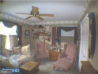 502 Scott Road Oreland, PA 19075 - Photo 6 of 12 Living Room