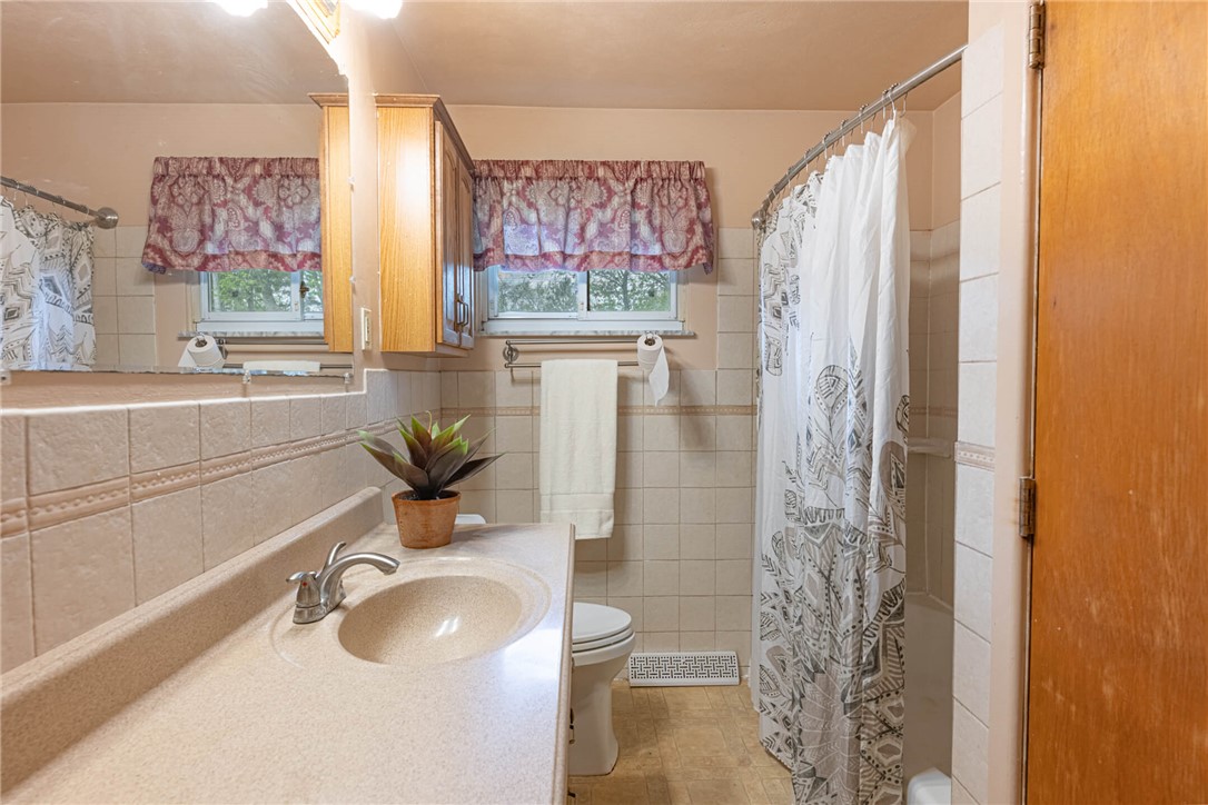 4150 Ridgecliff Drive Dayton, OH 45440 - Photo 9 of 26