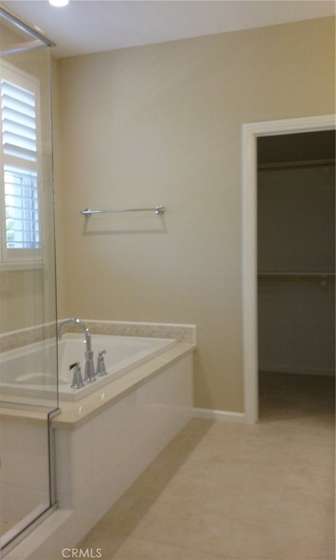 182 Working Ranch Irvine, CA 92602 - Photo 17 of 46 Walk-in closet off master bath