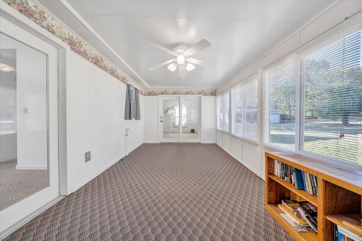 1900 Kiska Road Salem, VA 24153 - Photo 11 of 43 a view of an empty room