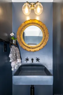 $2,475,000 | 12 Libby Lane, Darien, CT 06820