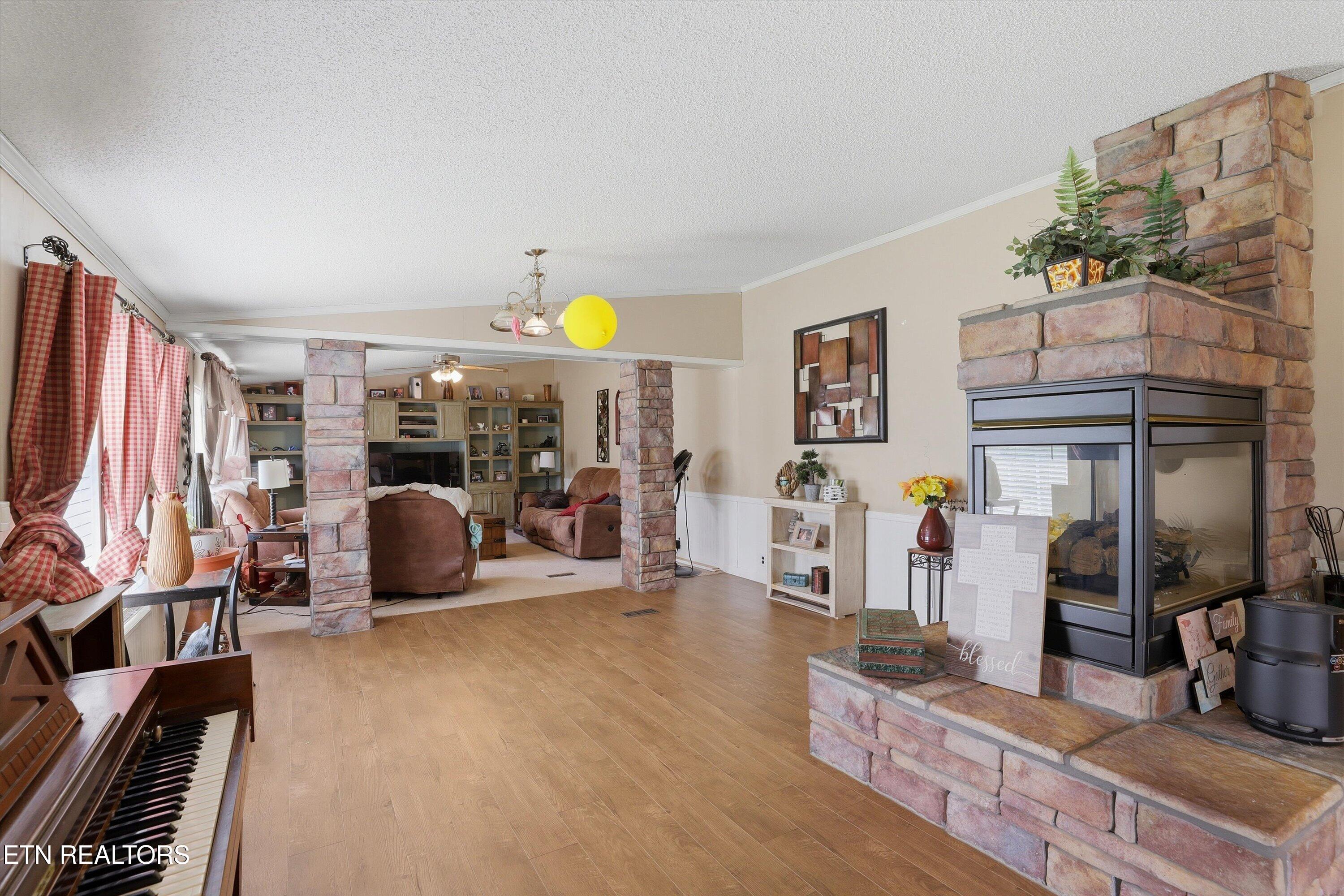 122 2nd Street Corryton, TN 37721 - Photo 7 of 26 07-122 2nd St-7