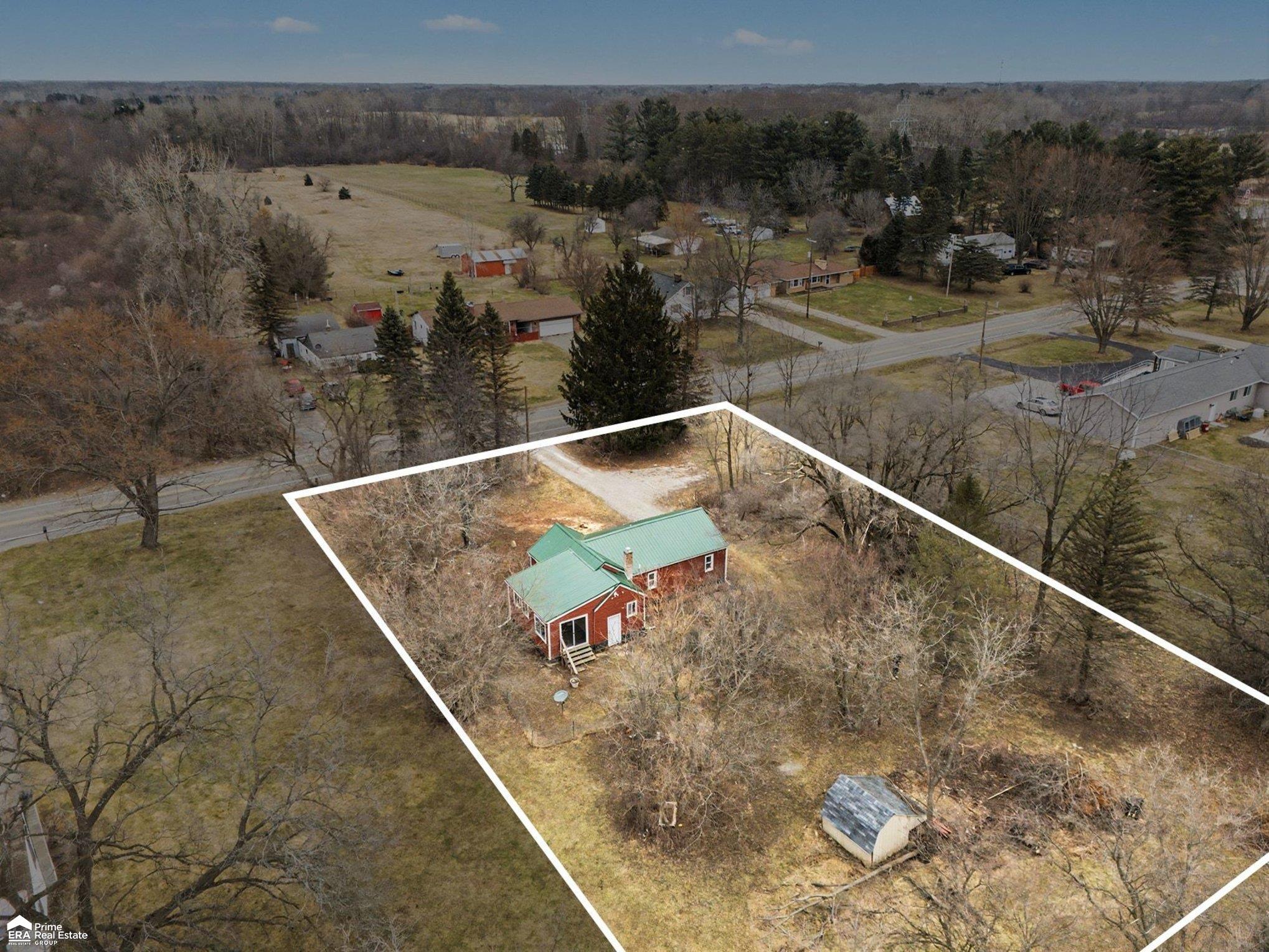 4072 Crosby Road Flint, MI 48506 - Photo 37 of 41 50202130-72e906c8-a86b-445e-a92f-6a65de8cb780.JPG
