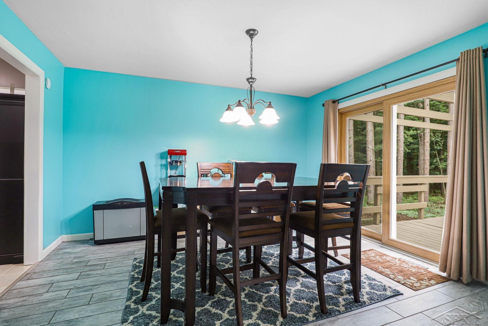 3668 South Graham Road Saginaw, MI 48609 - Photo 10 of 70 50088414-9.JPG