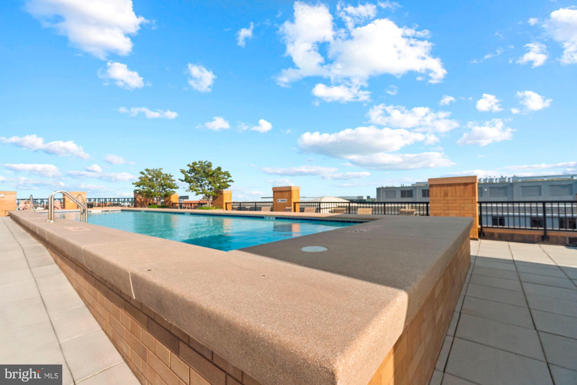 910 M Street Northwest, Unit 610 Washington, DC 20001 - Photo 18 of 22