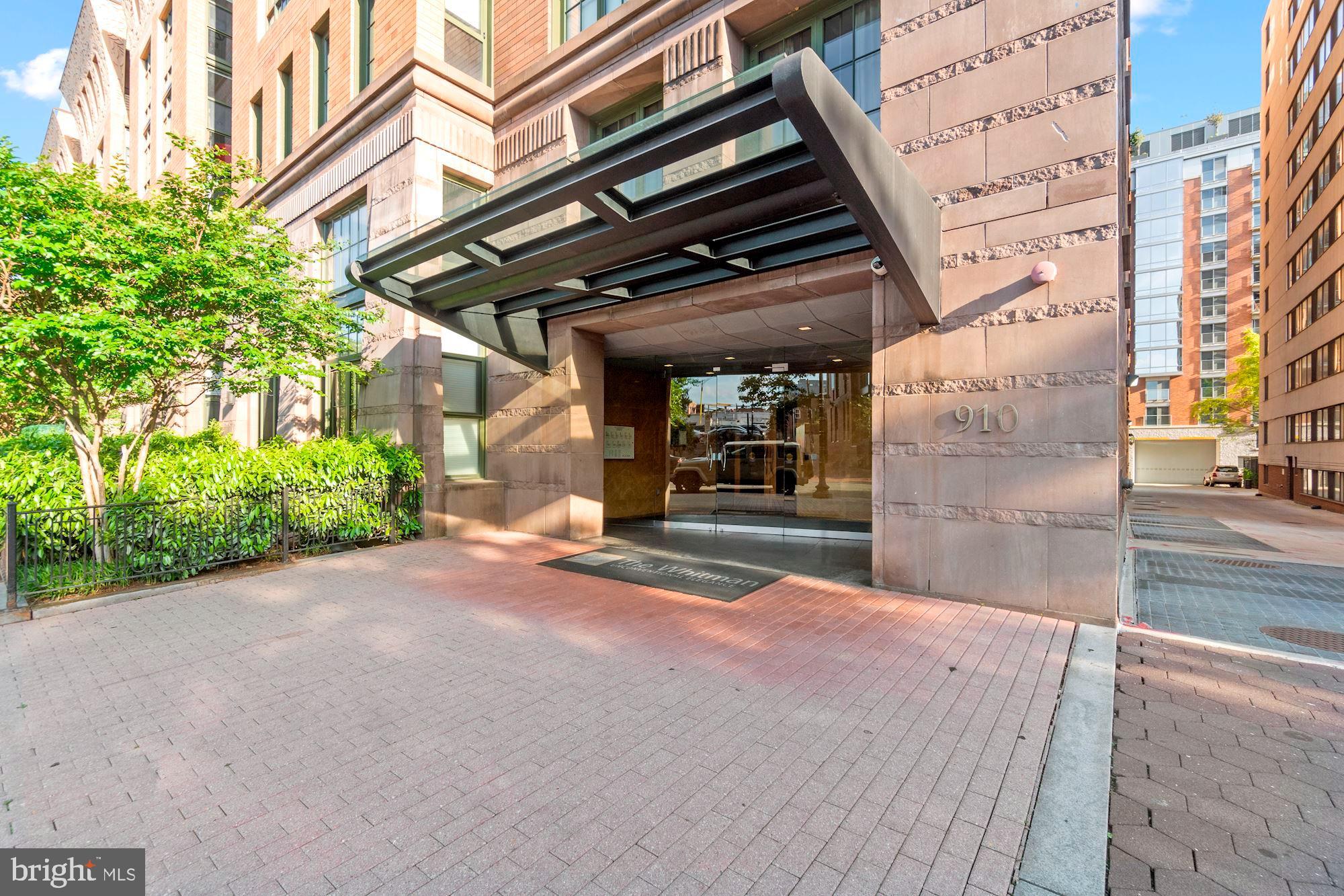 910 M Street Northwest, Unit 610 Washington, DC 20001 - Photo 2 of 22