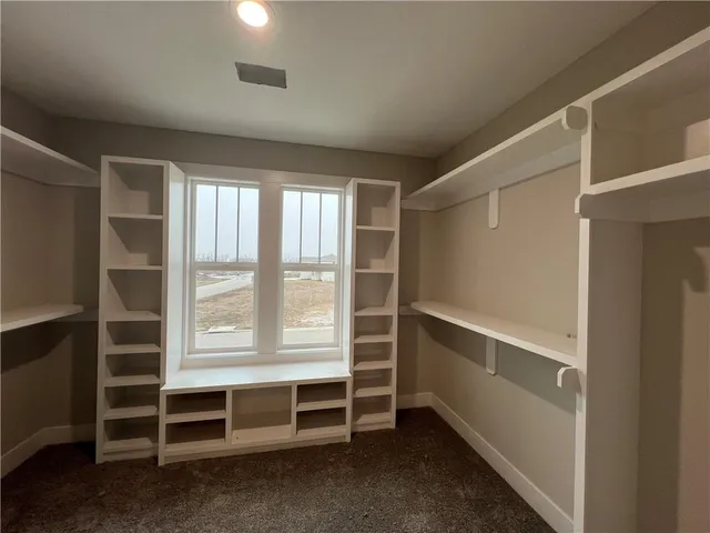 $633,000 | 16949 South Brentwood Street, Olathe, KS 66062