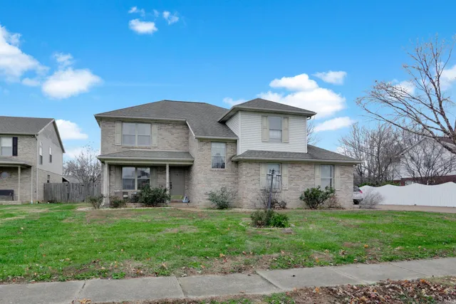 $350,000 | 4024 Kenmore Drive, Evansville, IN 47711