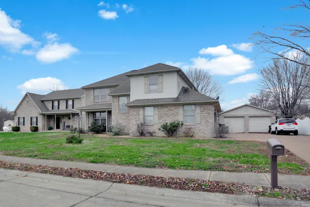 $350,000 | 4024 Kenmore Drive, Evansville, IN 47711