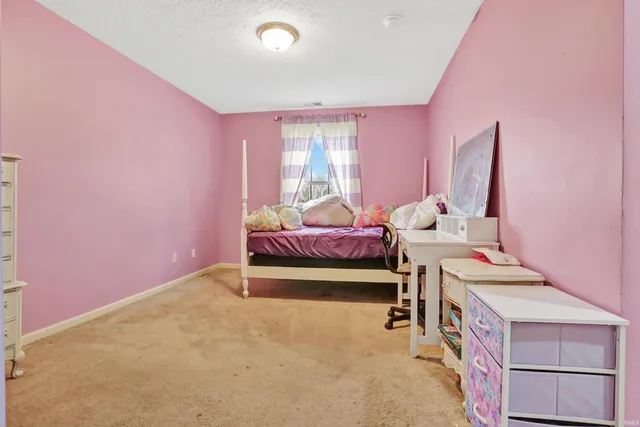 $350,000 | 4024 Kenmore Drive, Evansville, IN 47711