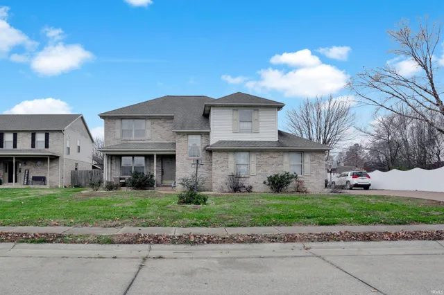 $350,000 | 4024 Kenmore Drive, Evansville, IN 47711