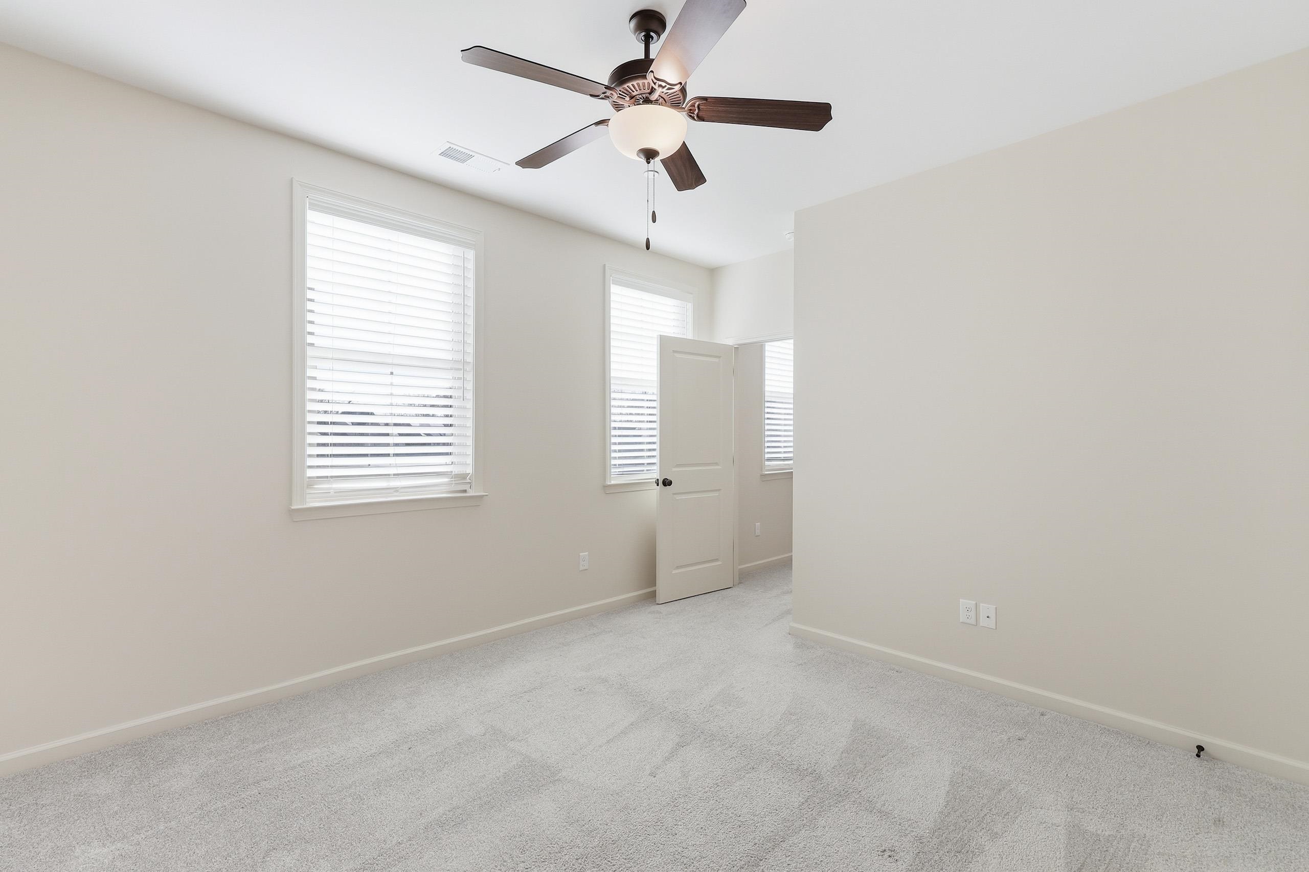897 Ufton Alley Collierville, TN 38017 - Photo 24 of 32 a view of an empty room with a window