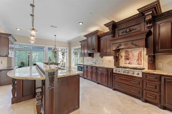 $2,175,000 | 2318 Bellefontaine, Houston, TX 77030