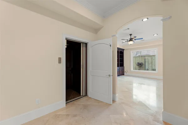$2,175,000 | 2318 Bellefontaine, Houston, TX 77030