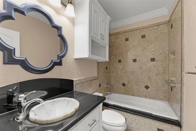 $2,175,000 | 2318 Bellefontaine, Houston, TX 77030