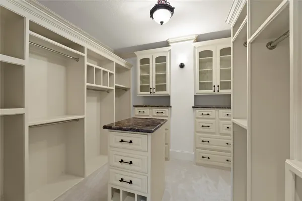 $2,175,000 | 2318 Bellefontaine, Houston, TX 77030