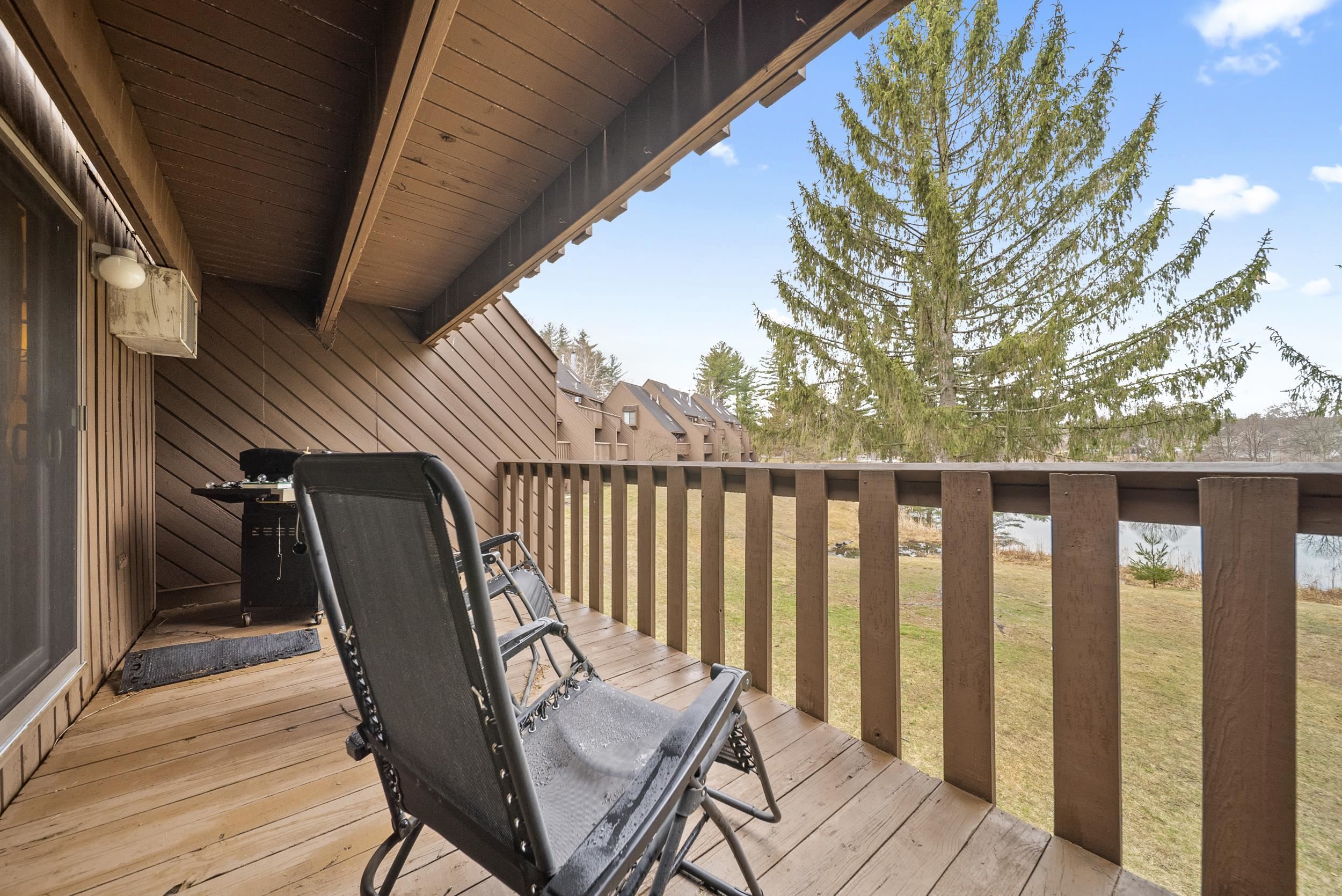 30 Spring Cove Road Nashua, NH 03062 - Photo 16 of 38