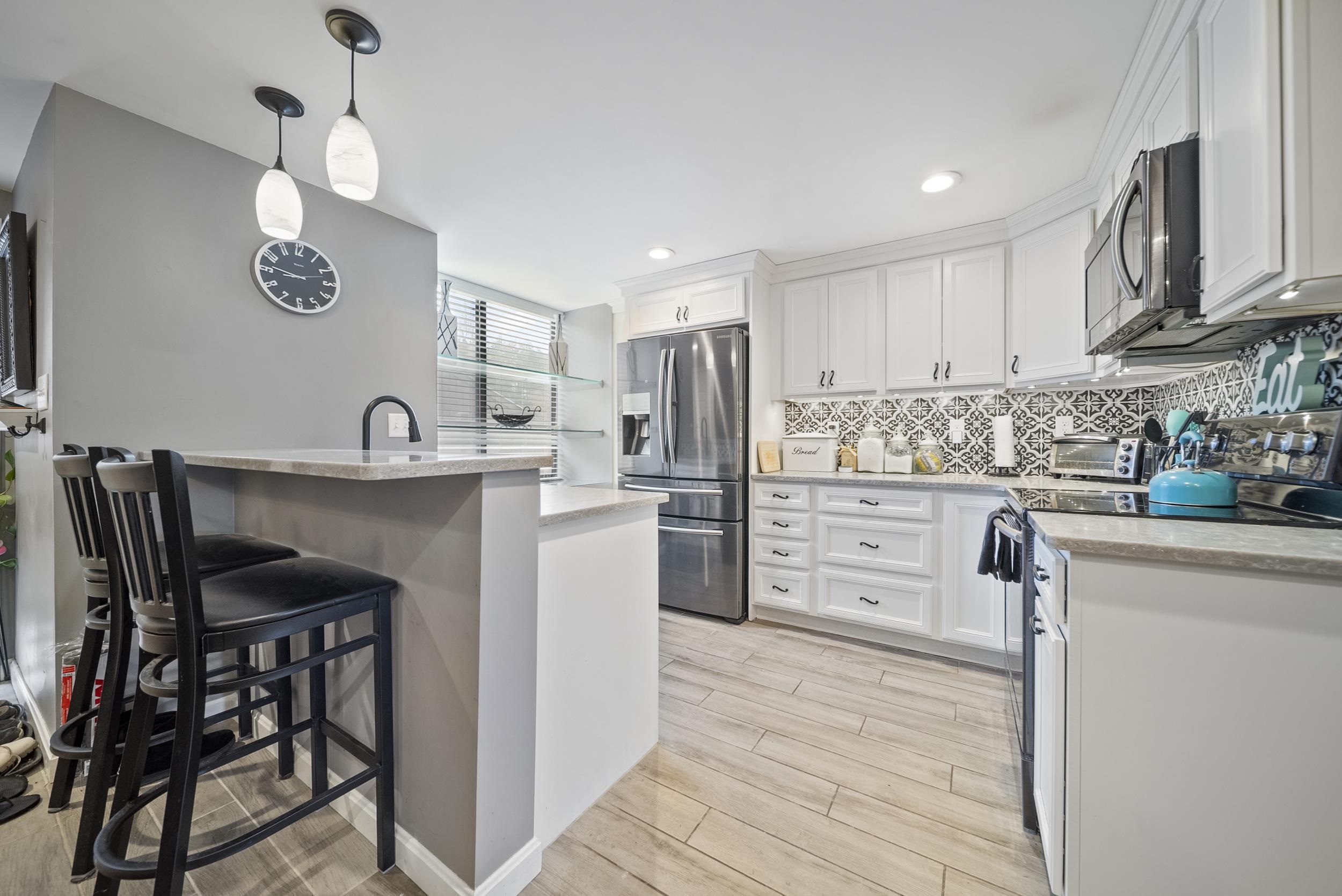 30 Spring Cove Road Nashua, NH 03062 - Photo 8 of 38