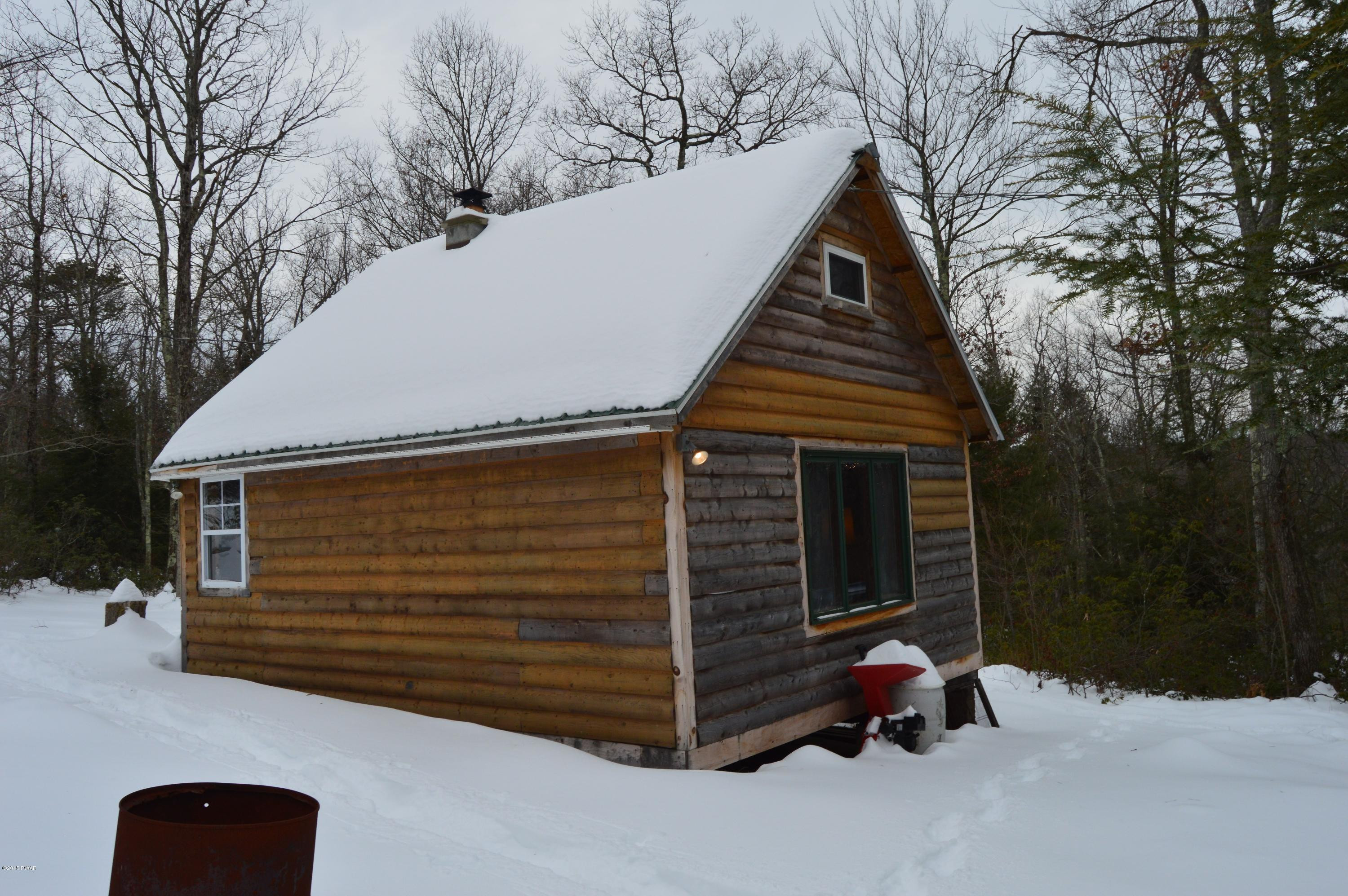 521 Five Mile Mdw Road Milford, PA 18337 - Photo 3 of 14