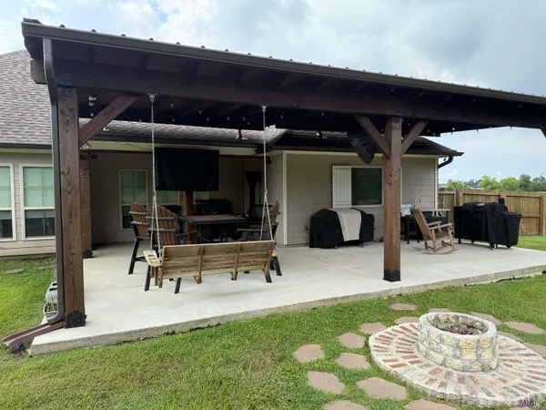 $337,000 | 169 Triple Rdg Boulevard, Cut Off, LA 70345