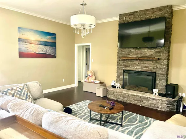 $337,000 | 169 Triple Rdg Boulevard, Cut Off, LA 70345