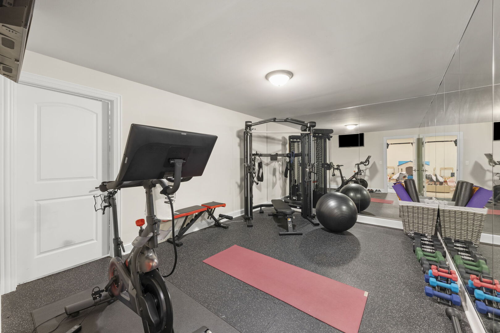 1723 Driving Park Road Wheaton, IL 60187 - Photo 32 of 43 Gallery Image 32