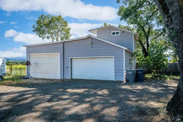$700,000 | 2901-2903 Rd I, Unit AC, Redwood Valley, CA 95470