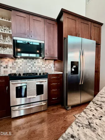 $2,450 | 2608 Erwin Road, Unit 421, Durham, NC 27705