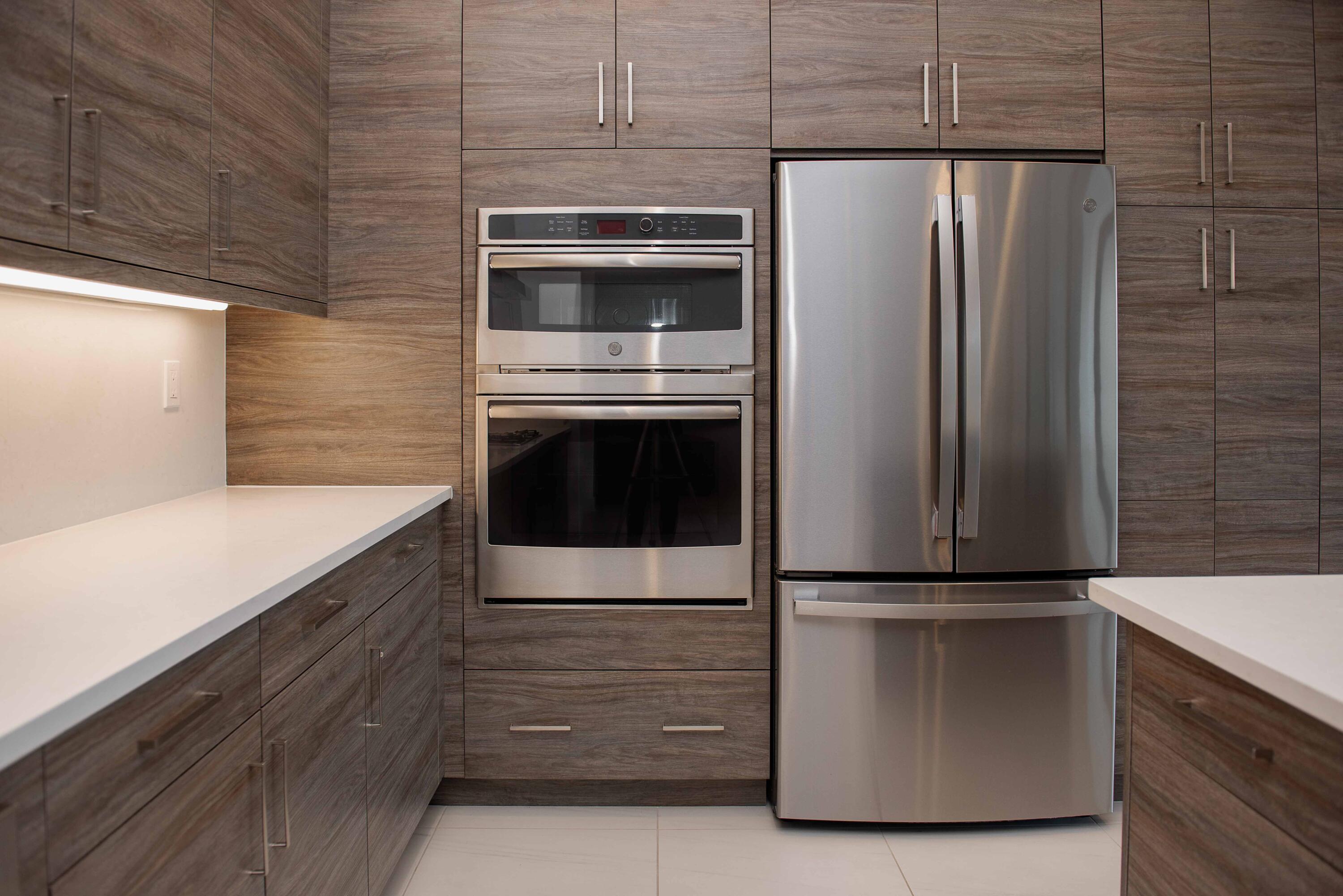 17035 Wandering Wave Avenue Boca Raton, FL 33496 - Photo 15 of 28 OVEN/MICRO
