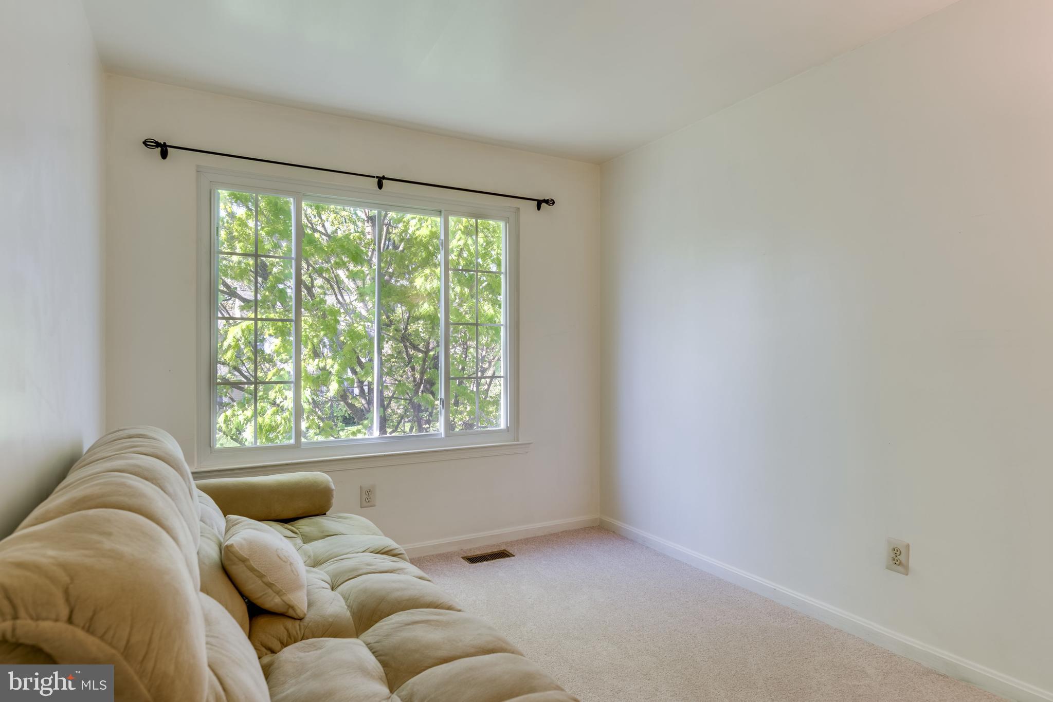 333 Silver Ridge Drive Sterling, VA 20164 - Photo 31 of 51 Sunny Bedroom #3 w/ New Lux Carpet