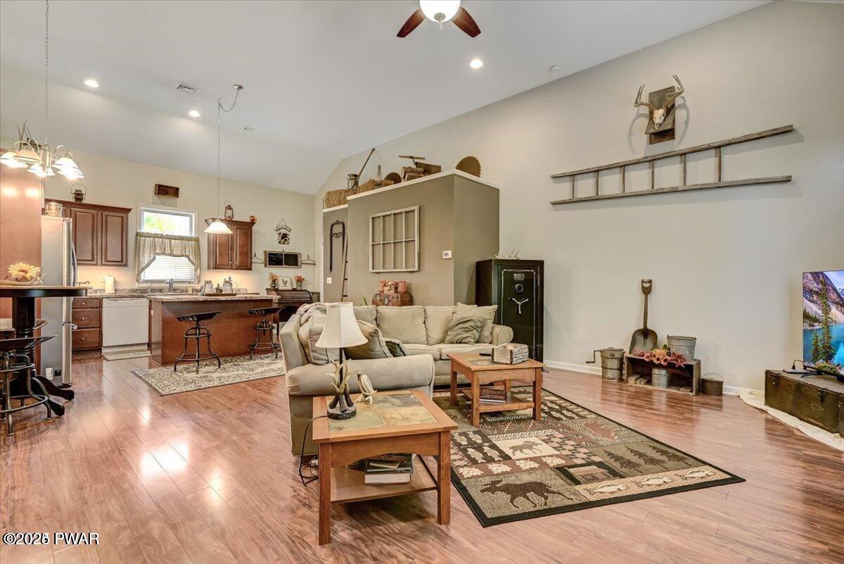 2 Ledgedale Rd Lake, Unit 2 Lake Ariel, PA 18436 - Photo 11 of 23