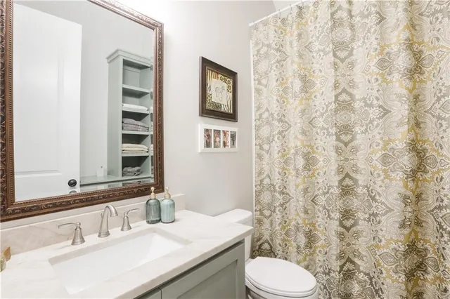 $599,000 | 109 Moonlight Cove Lane, Luling, LA 70070