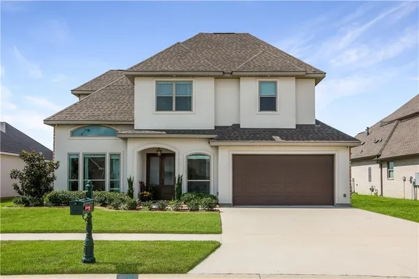 $599,000 | 109 Moonlight Cove Lane, Luling, LA 70070