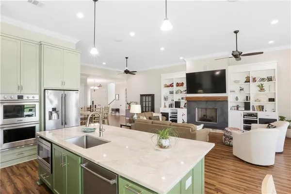 $599,000 | 109 Moonlight Cove Lane, Luling, LA 70070