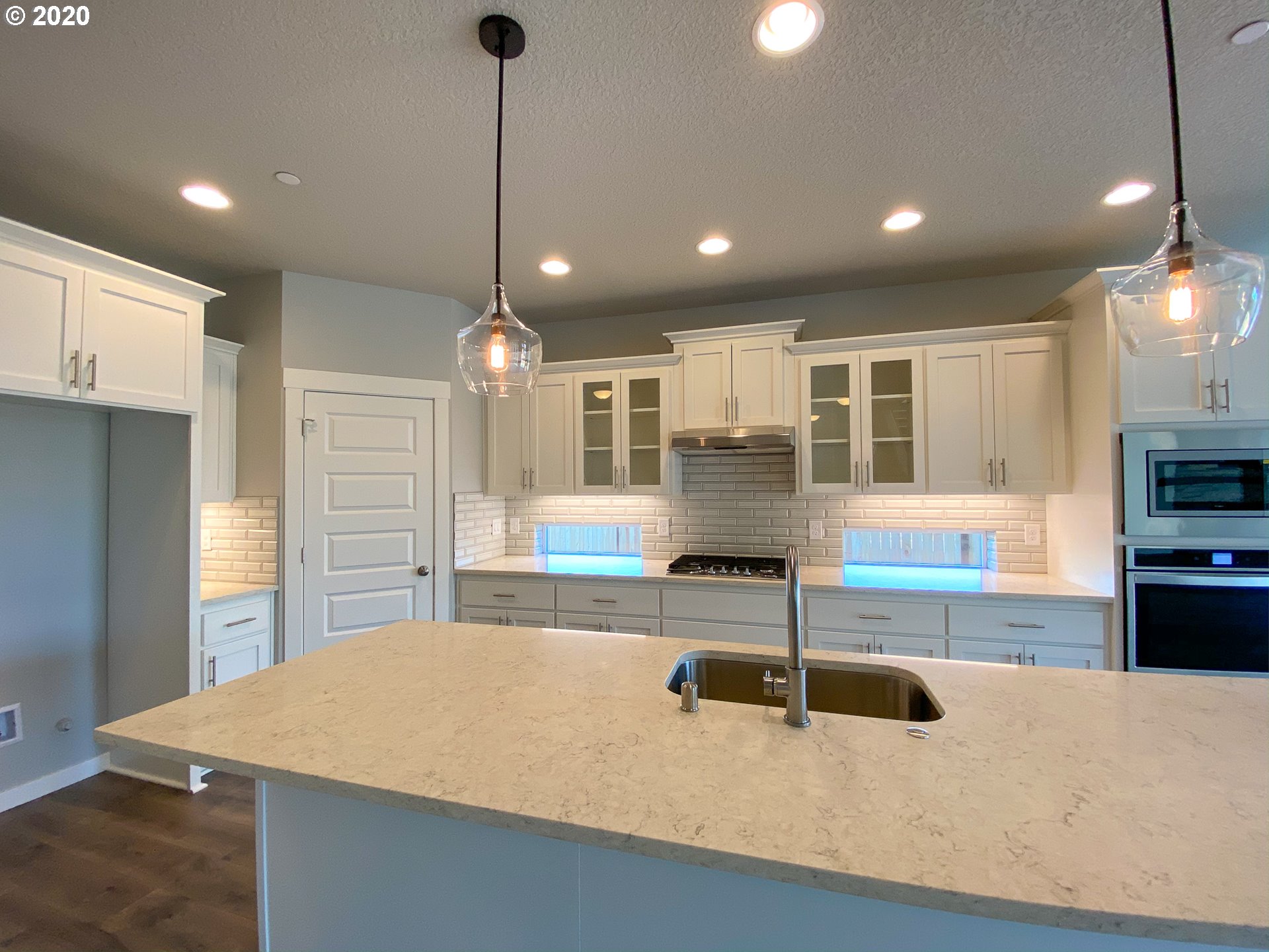 1758 Northeast 36th Street Camas, WA 98607 - Photo 13 of 31