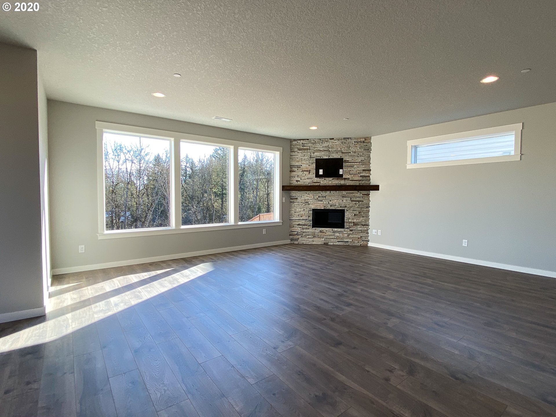 1758 Northeast 36th Street Camas, WA 98607 - Photo 8 of 31