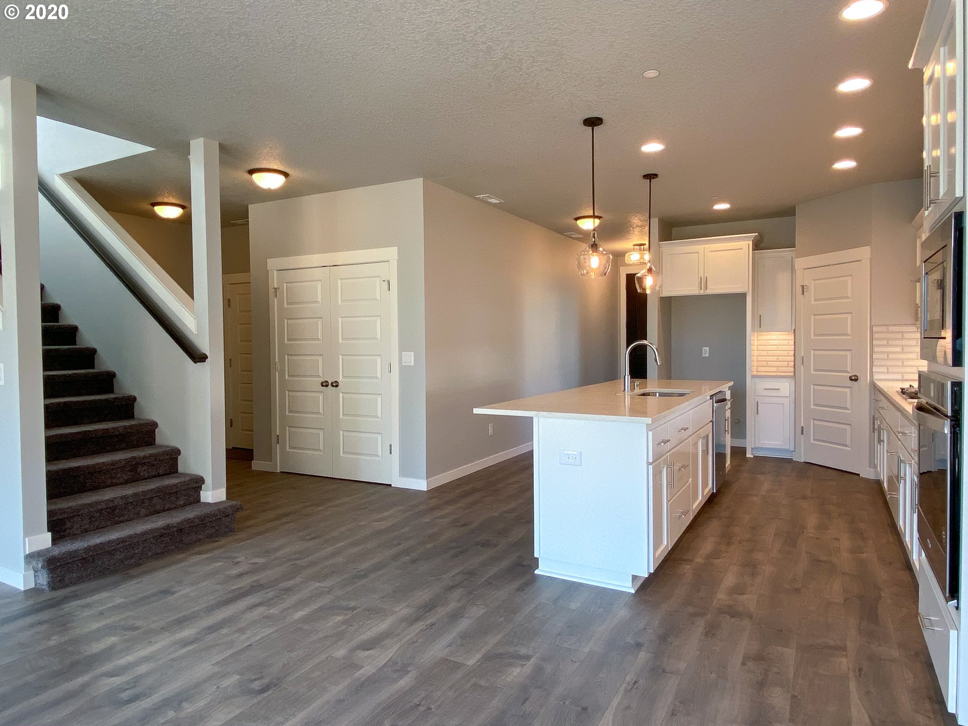 1758 Northeast 36th Street Camas, WA 98607 - Photo 10 of 31