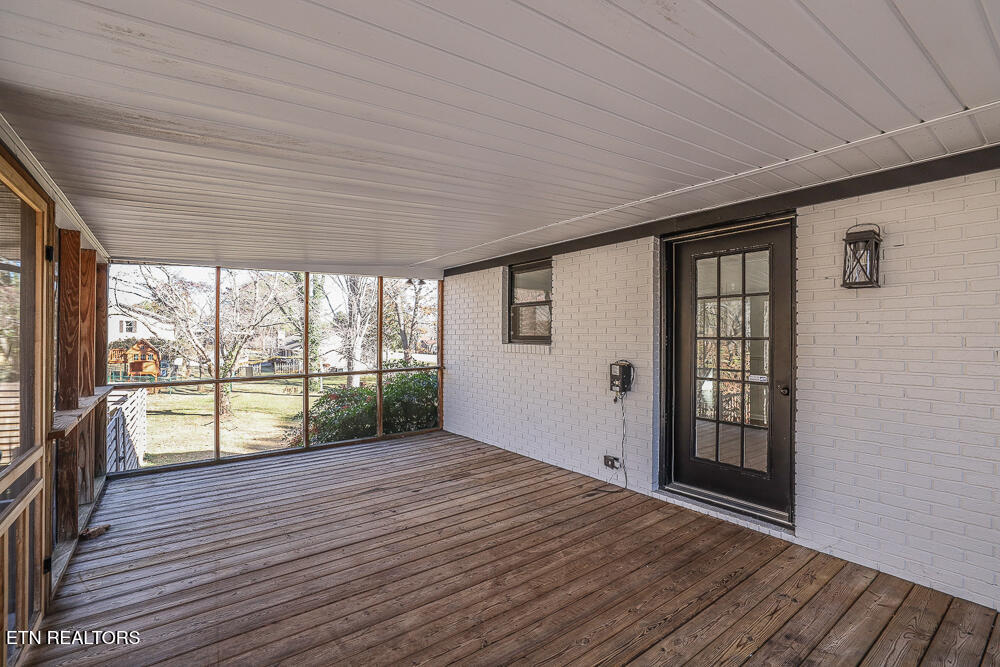 2608 Topside Road Louisville, TN 37777 - Photo 36 of 60 3E6A4700