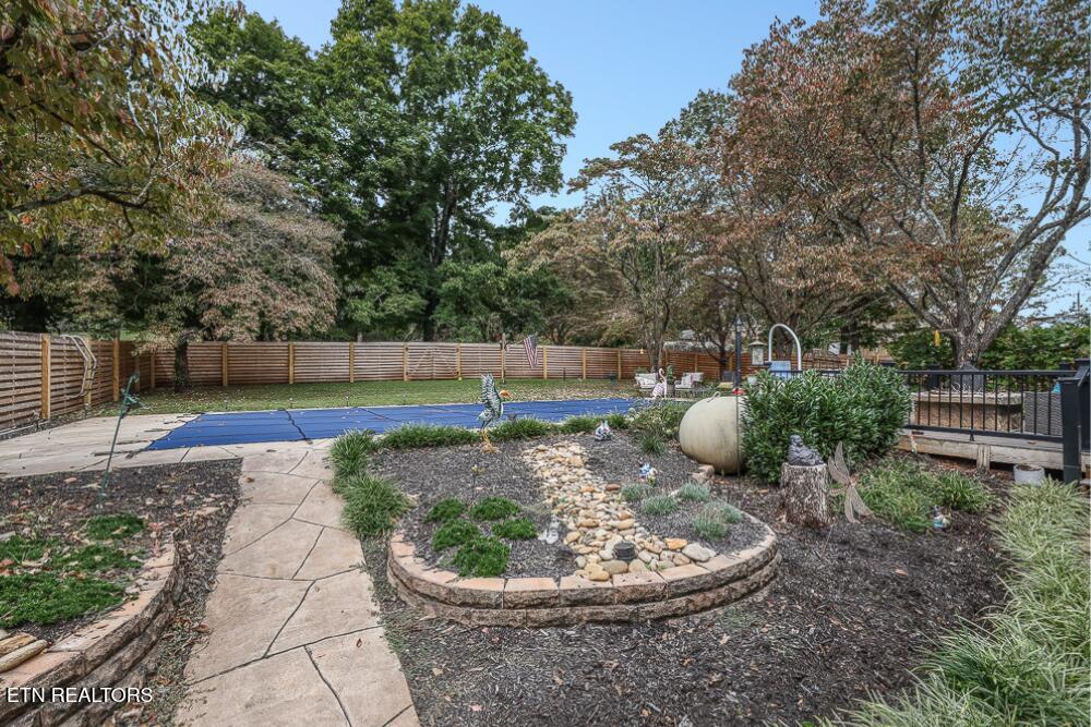 2608 Topside Road Louisville, TN 37777 - Photo 10 of 60 17