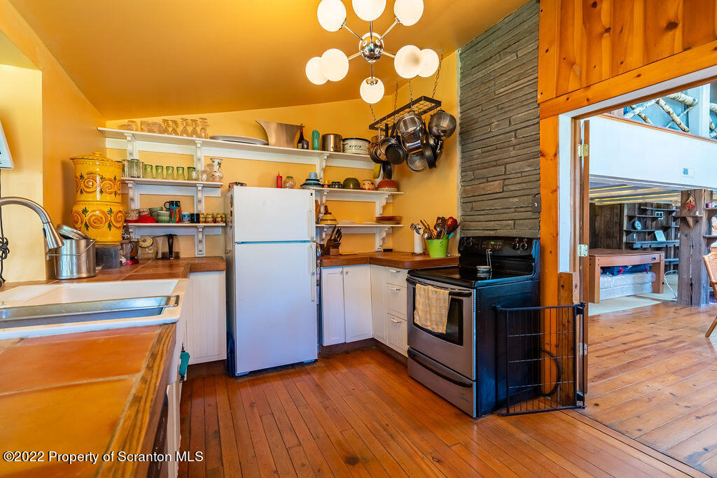 45 High Street Nicholson, PA 18446 - Photo 3 of 54 Gallery Image 3