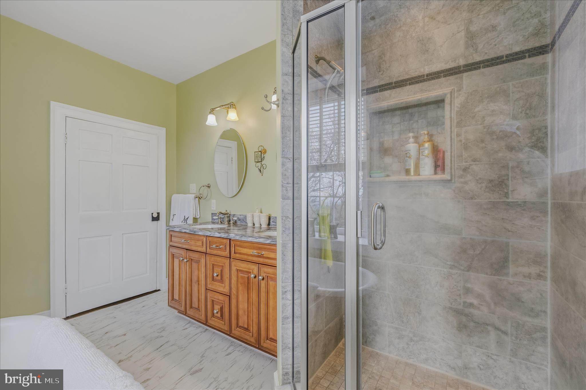 11614 National Pike Clear Spring, MD 21722 - Photo 33 of 65 Bathroom