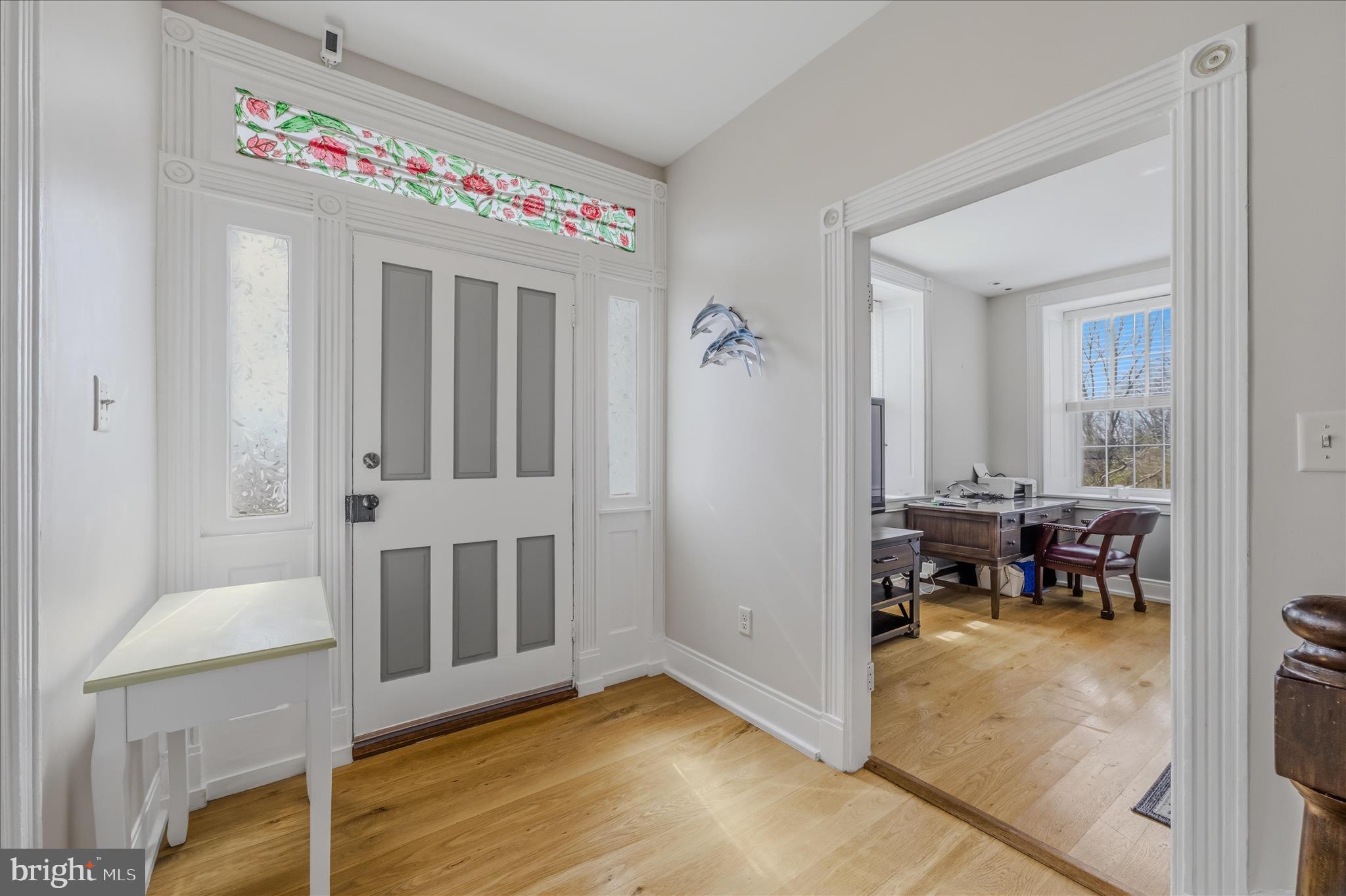 11614 National Pike Clear Spring, MD 21722 - Photo 7 of 65 Foyer