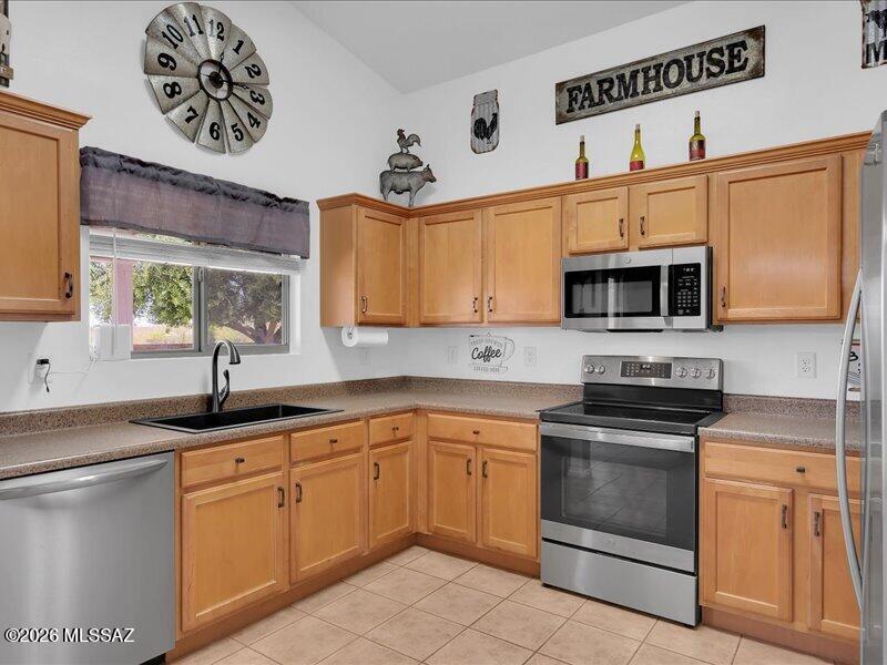 1436 North Old Ranch Road Tucson, AZ 85745 - Photo 12 of 47 Kitchen