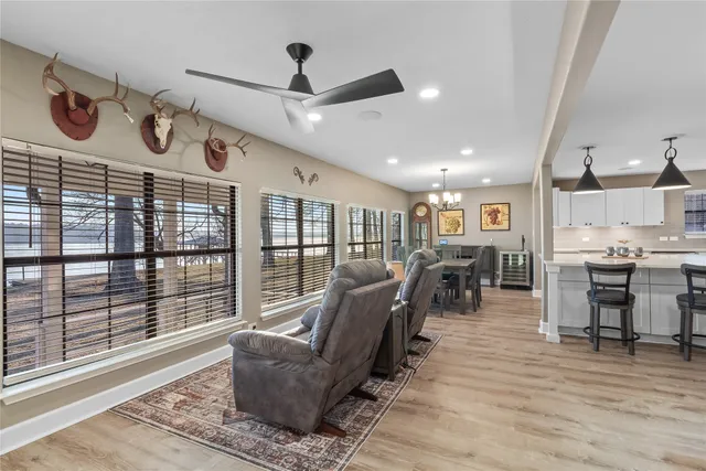 $450,000 | 288 Clay Banks Drive, Hemphill, TX 75948