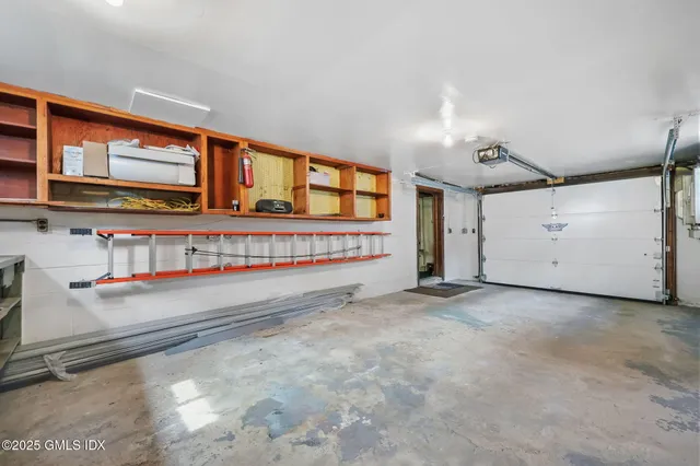 $1,165,000 | 8 Reynolds Place, Greenwich, CT 06831