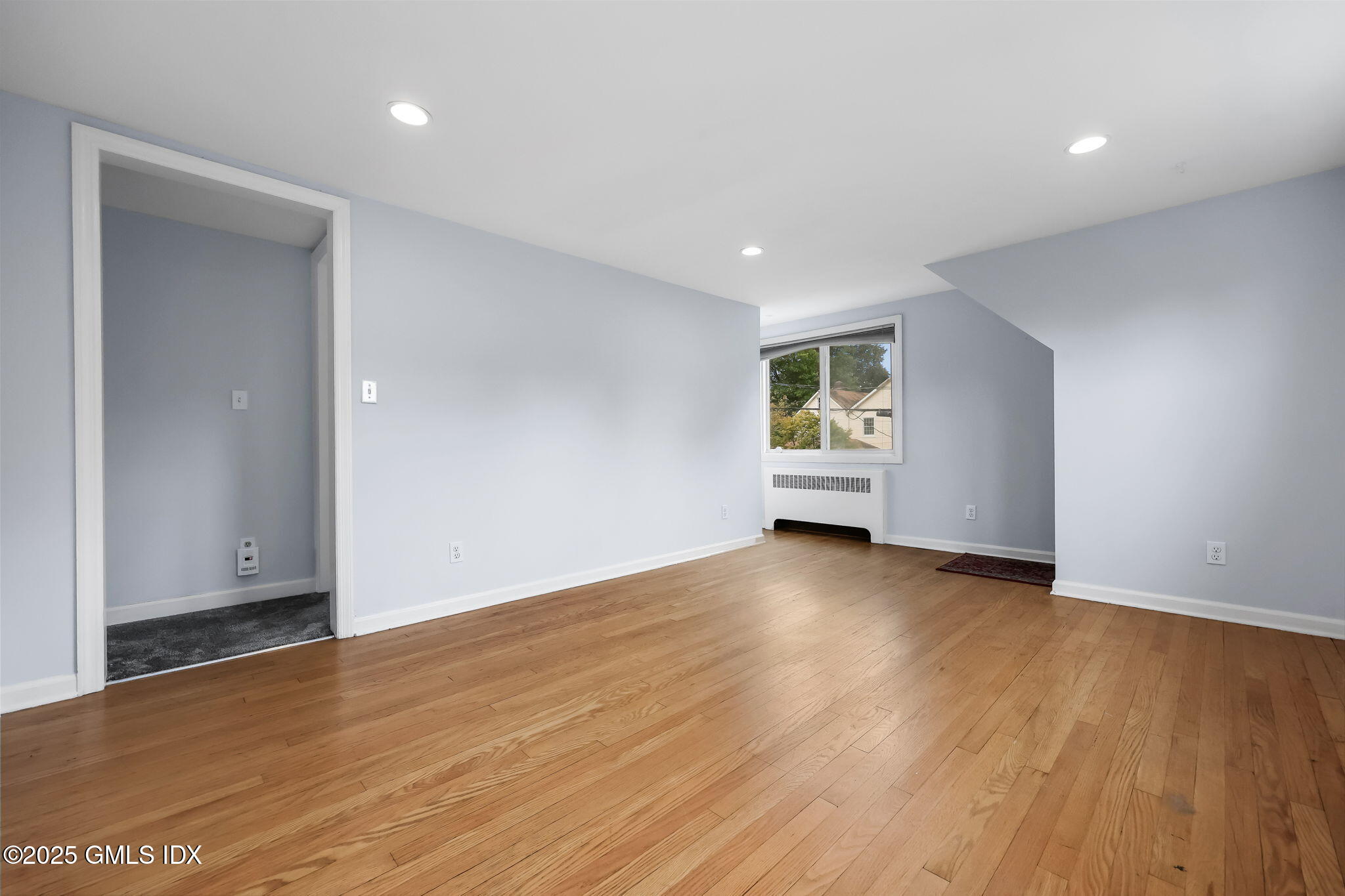 8 Reynolds Place Greenwich, CT 06831 - Photo 34 of 56 20-web-or-mls-8-reynolds-pl